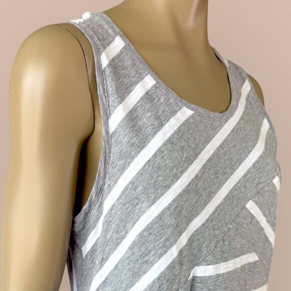 Two By Vince Camuto Striped Tank Top Cotton Knit Swing Hem Size L Gray White - Picture 6 of 15